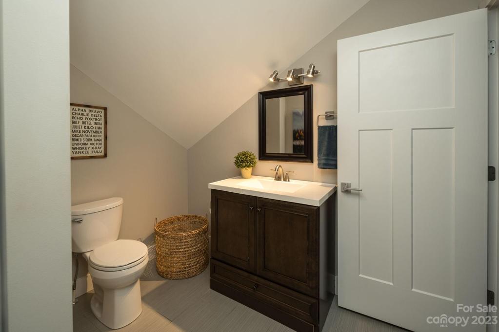 3 bedroom ensuite bathroom