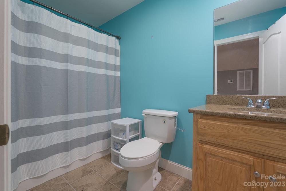 Second Level Full Bathroom