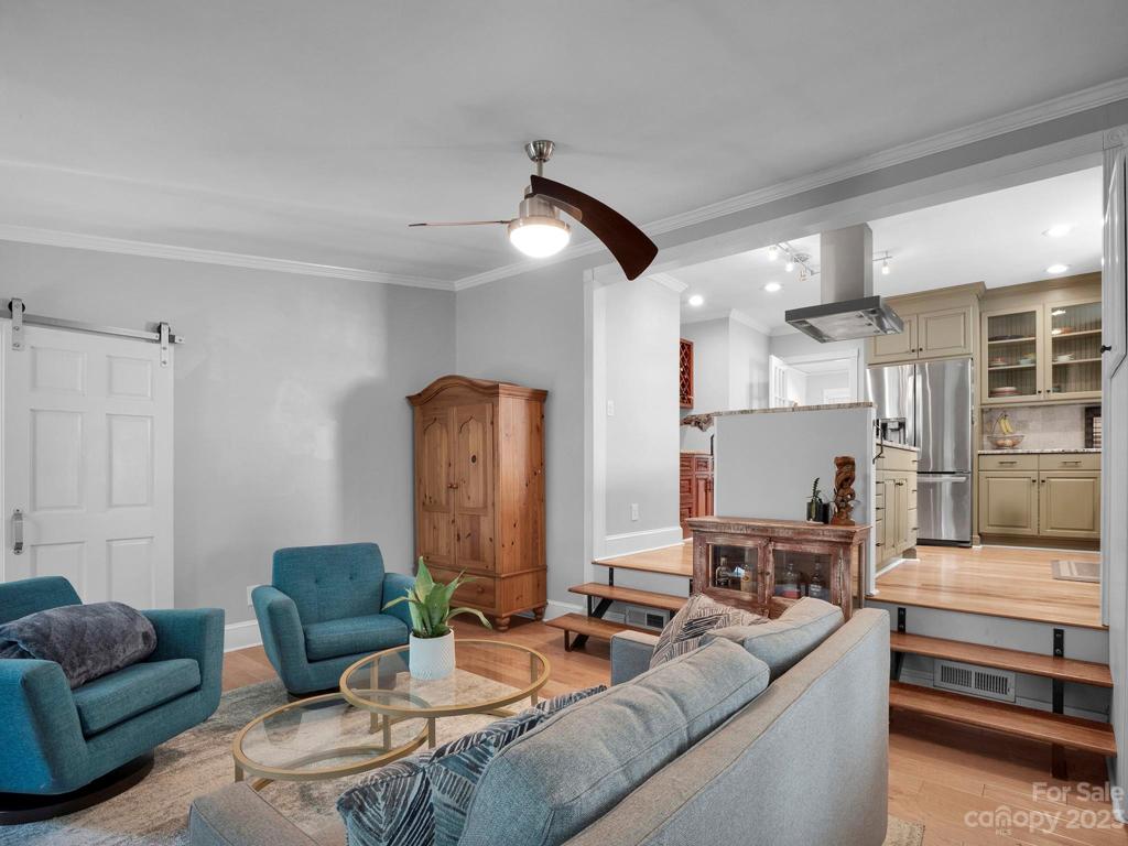Open concept from kitchen to family room