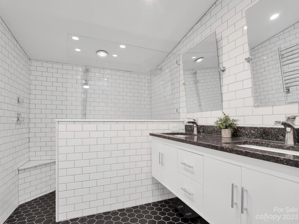 Amazing finishes in this primary bathroom