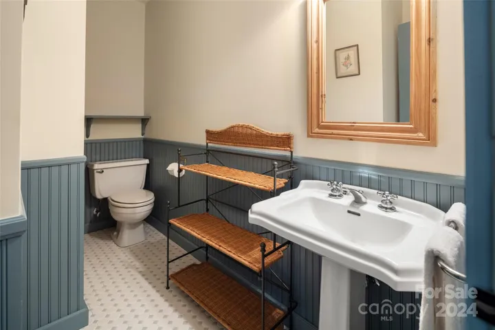 Guest bathroom