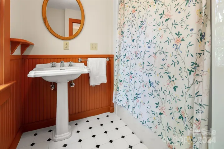 Guest bathroom