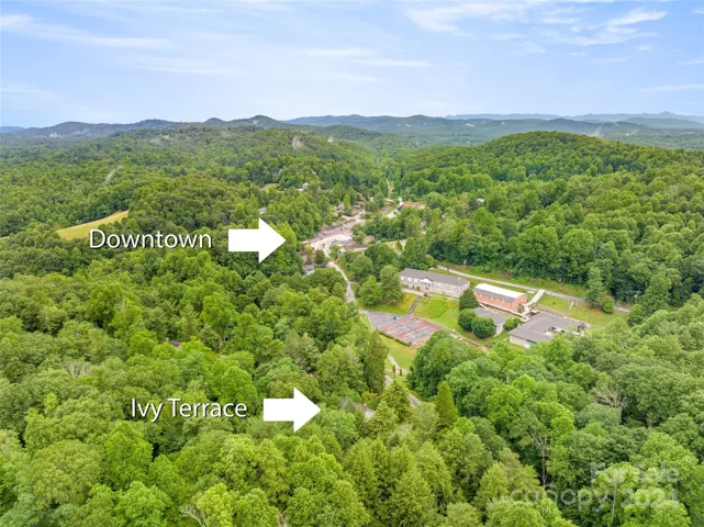 Private oasis within a block of historic downtown Saluda, NC