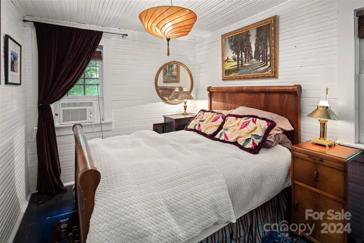 Bedroom in Red Cottage