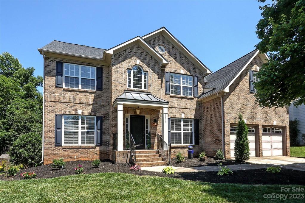 Incredible 2 story w/Walk Out Basement.