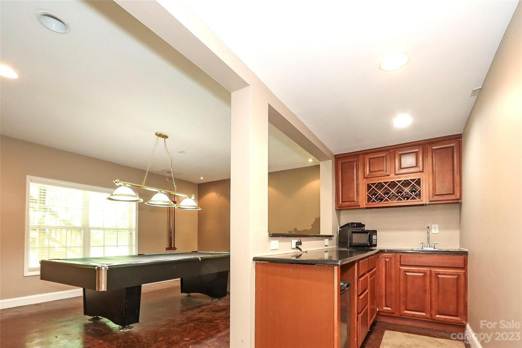 Wet Bar