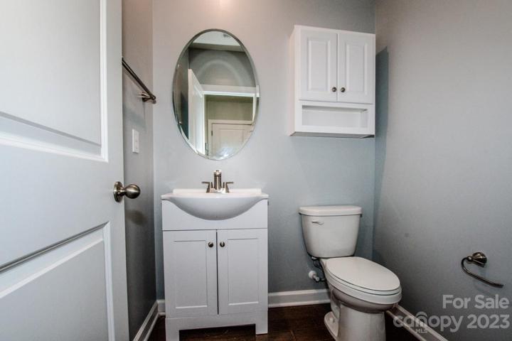 Powder room