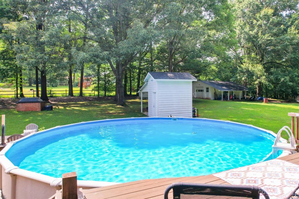 30 foot above ground pool