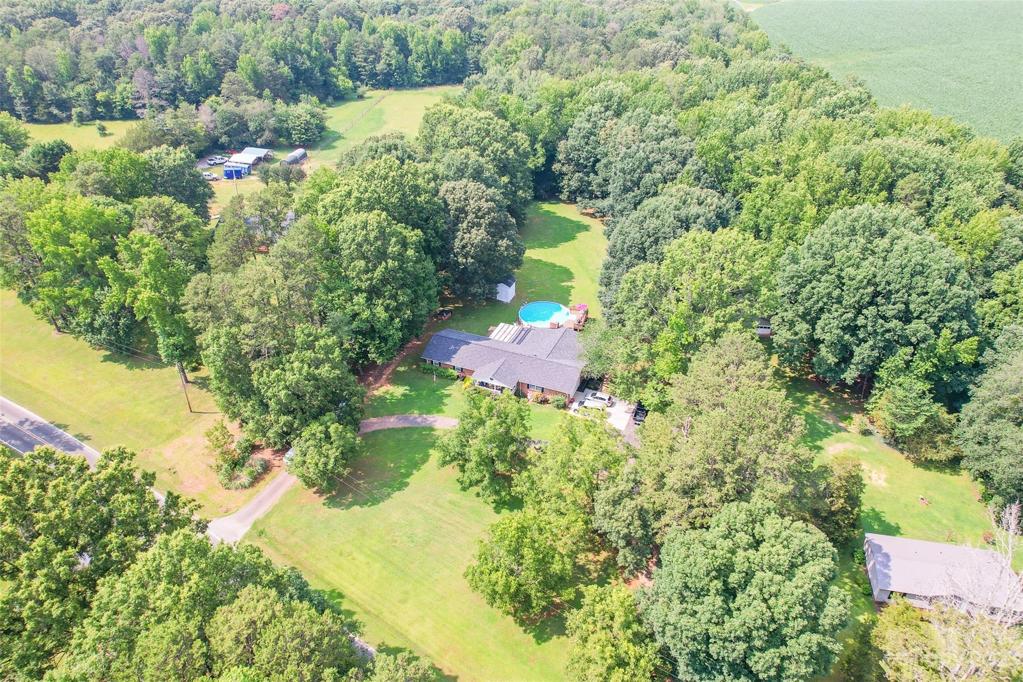 Check out how much privacy this home has