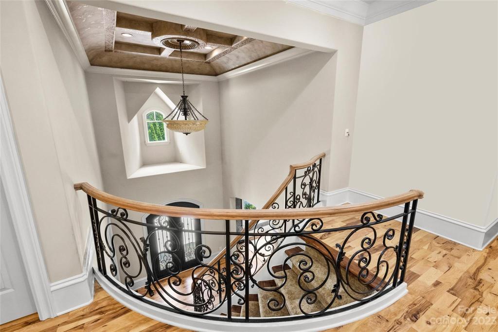 Custom features abound!