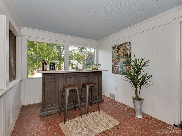 Screened Porch