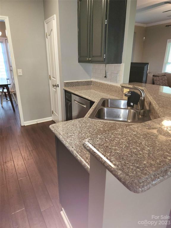 Kitchen 3