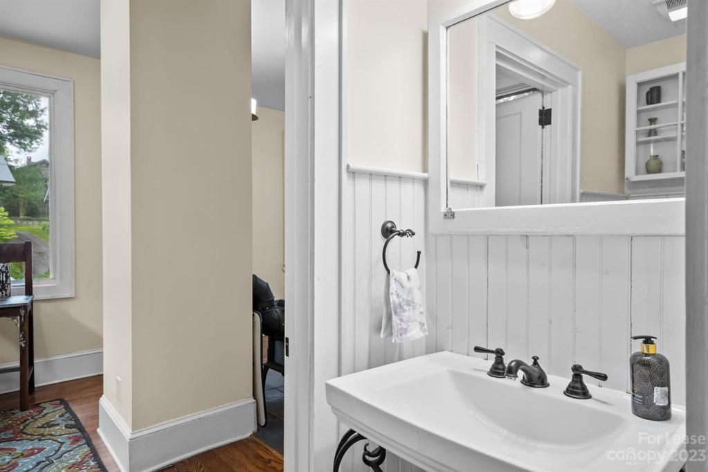 Powder bath off primary bath