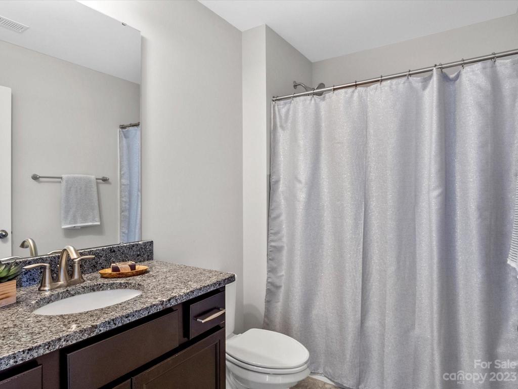 Hall Bathroom (Second Floor)