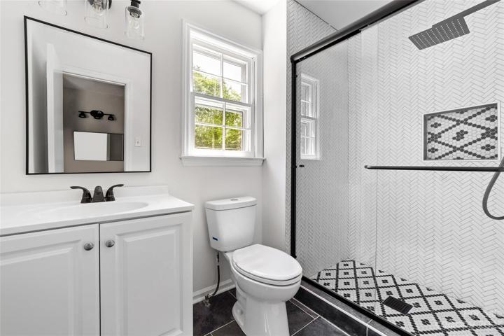 Primary En Suite Bathroom
