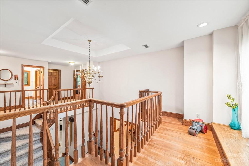 Balcony overlooking Entry