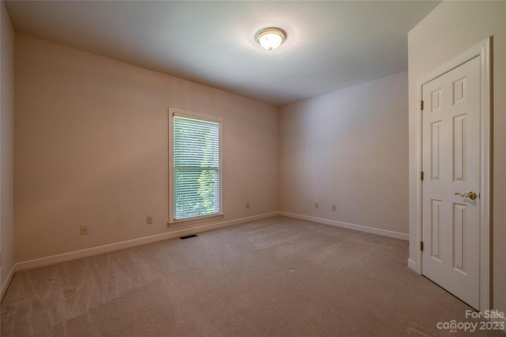 Bedroom 3 (Back Yard View)