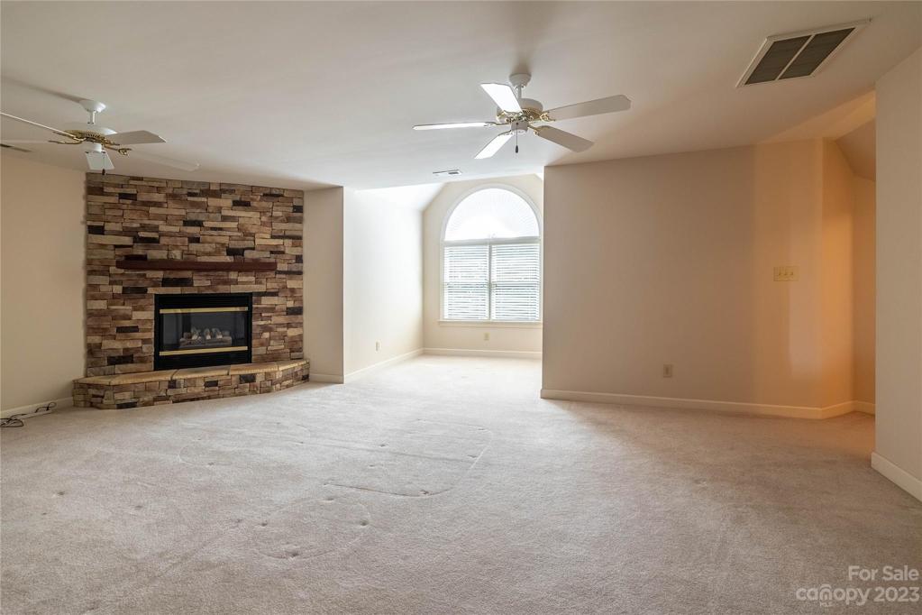 Upstairs Bonus Room/Flex Space