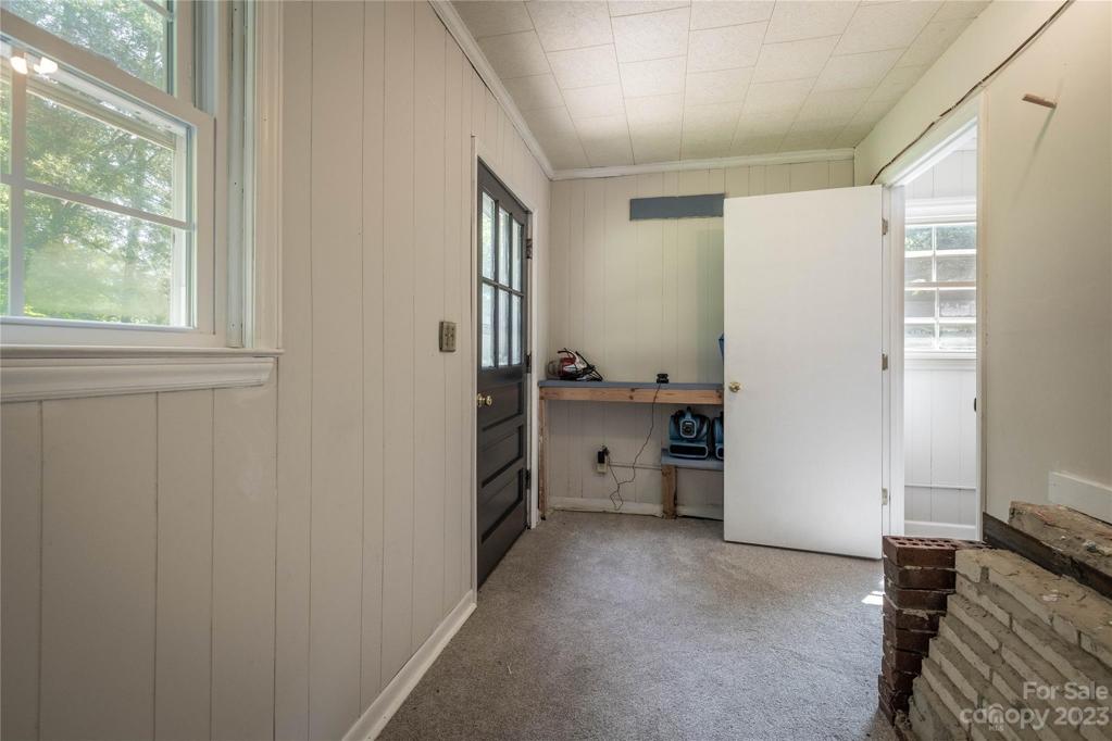 Mud Room/ Basement Entrance