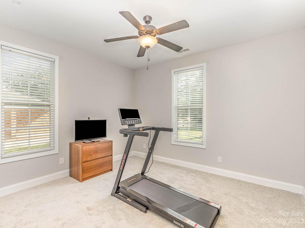 3rd Bedroom/Office/Gym