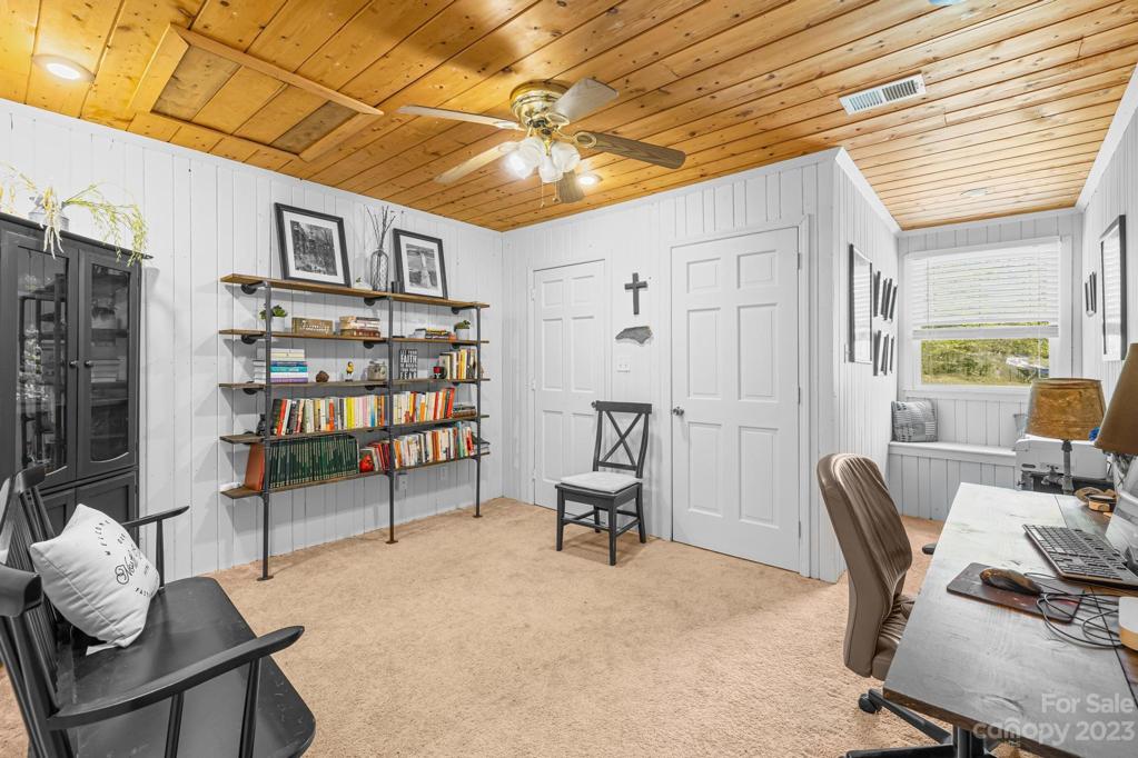 Secondary Bedroom-Upper Level