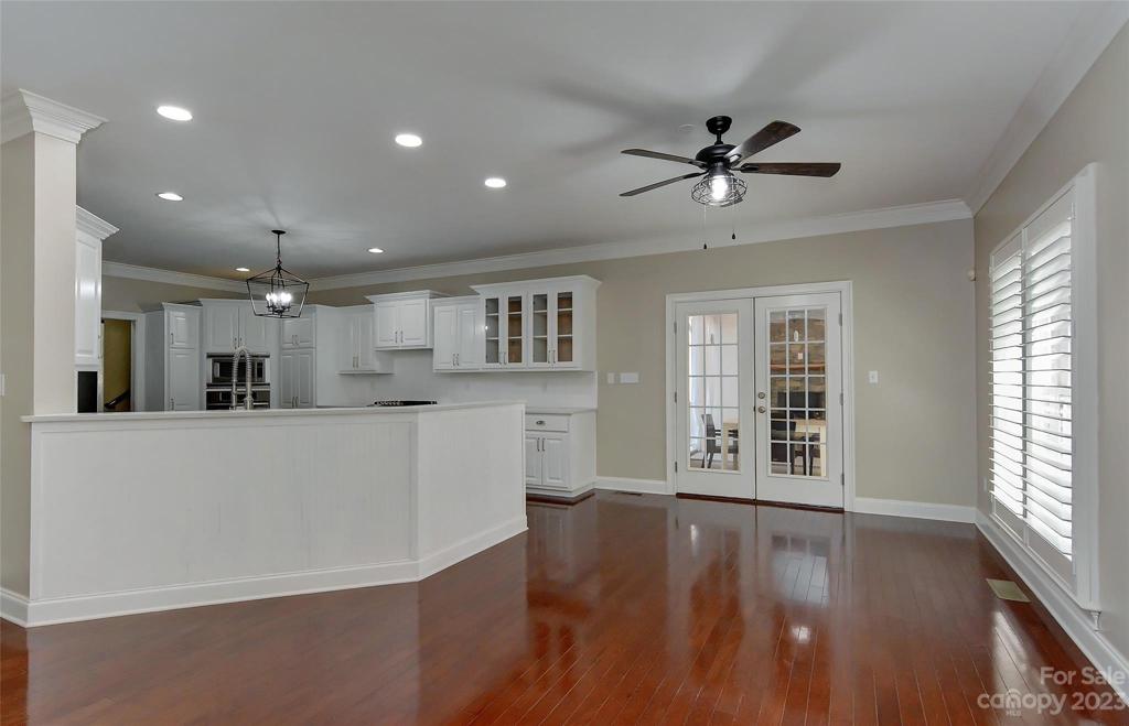 Dining room & kitchen.