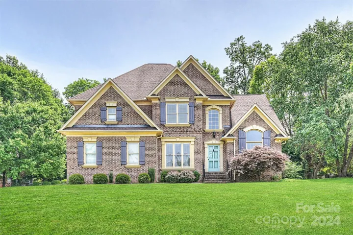 Tumbled Brick exterior