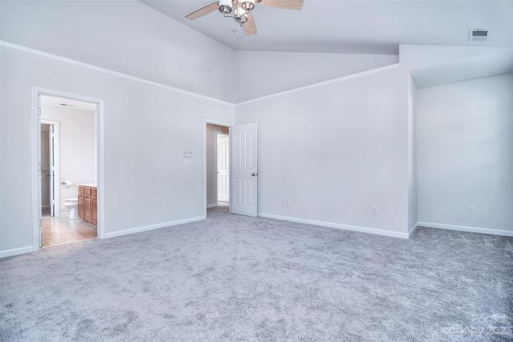 Ensuite and walk-in closet.