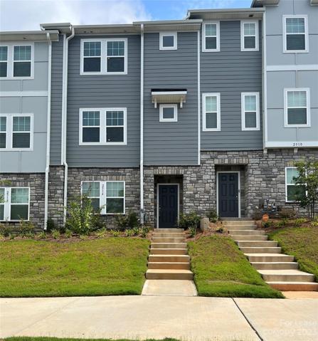 Welcome to your beautiful 4br, 3.5 bath & 2 car garage townhome close to uptown, restaurants, shopping, airport & more!
