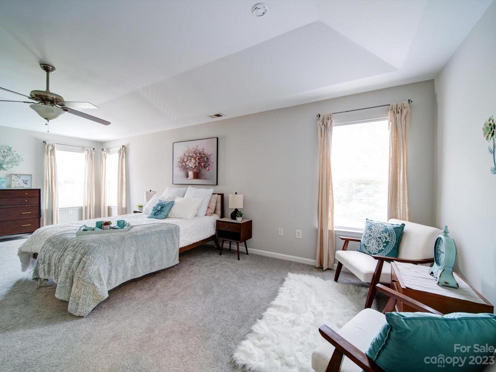 Primary suite with sitting area