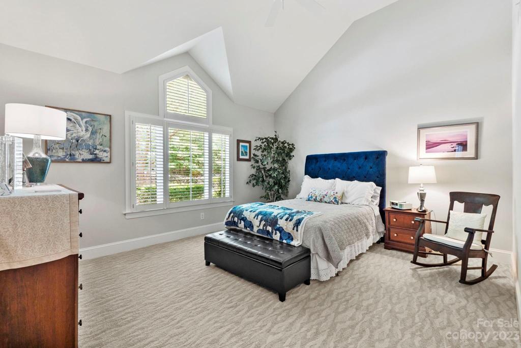 Primary bedroom on main