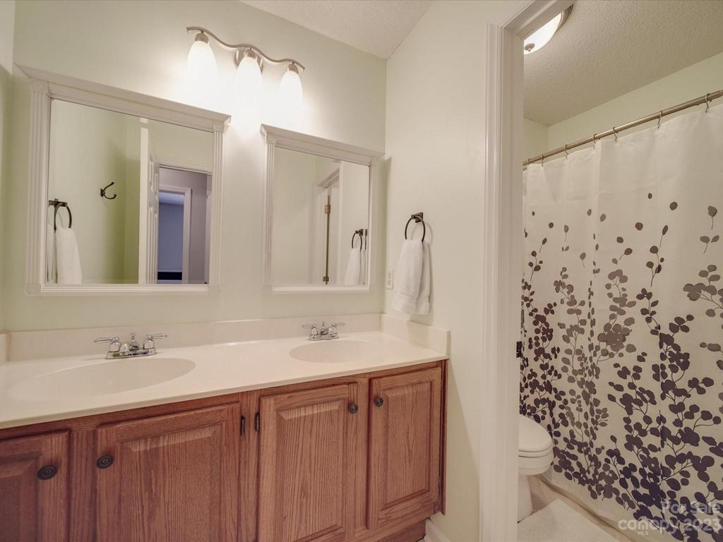 Upstairs Bathroom