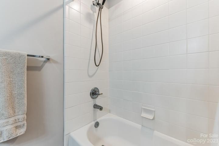full bath