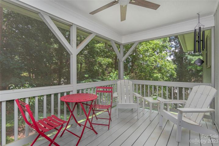 Side Screened Porch
