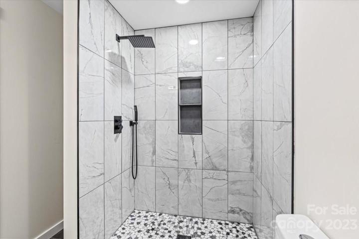 The perfect corner nook for storing bathroom essentials!