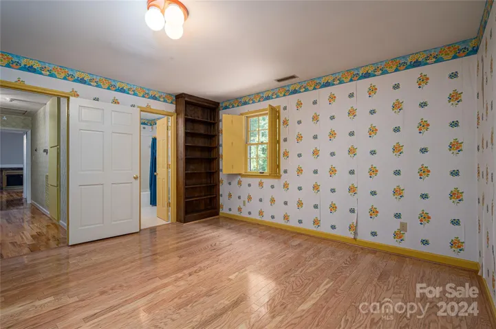 1122 General Hoke - Upper bedroom 2