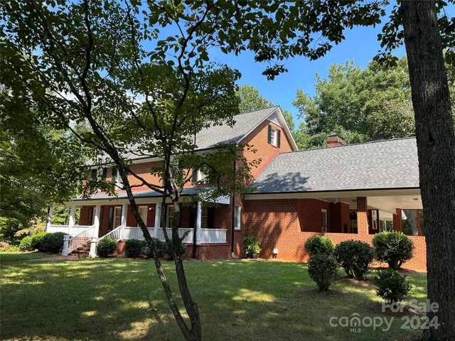 1122 General Hoke -