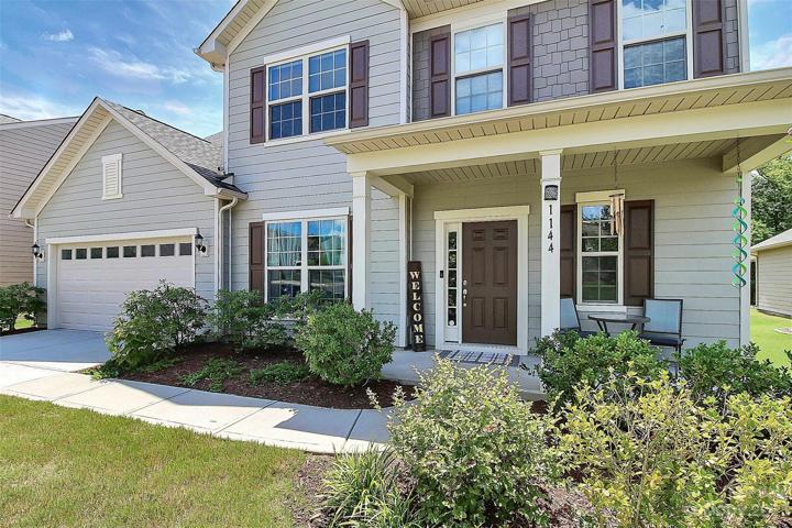 One owner Pulte built home.