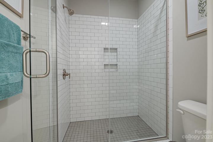 Guest Bath Upper Level
