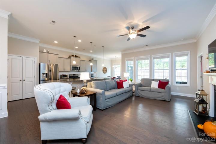 Living room with gas fireplace