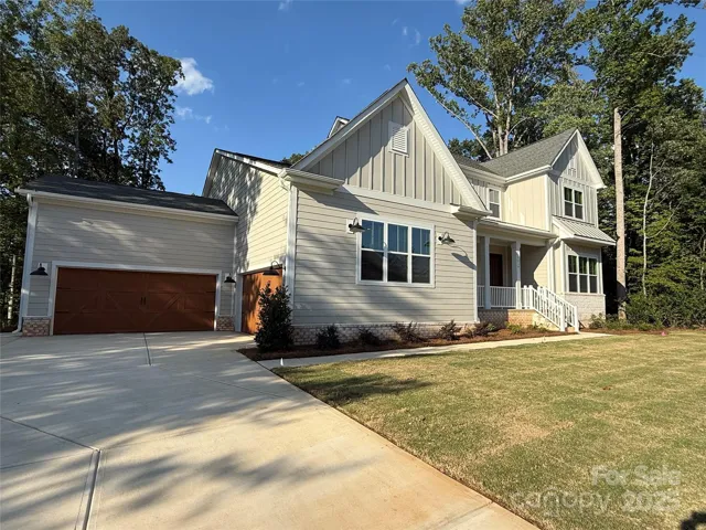 Hampton Exterior