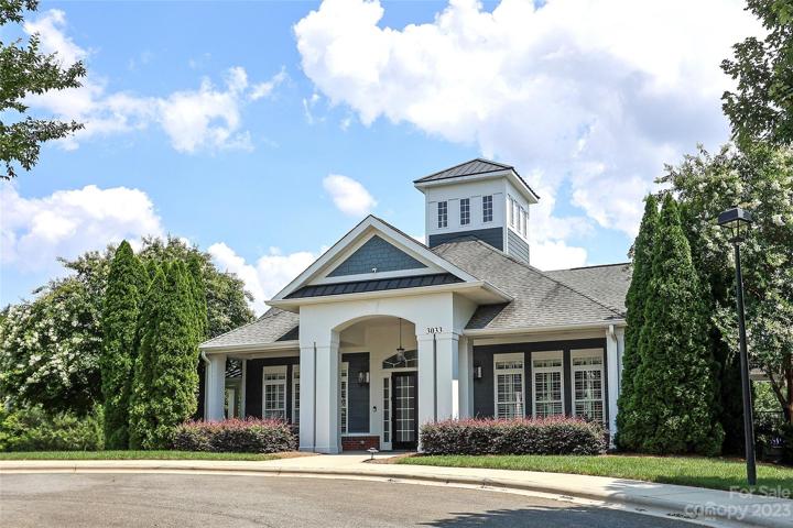 Pool Clubhouse