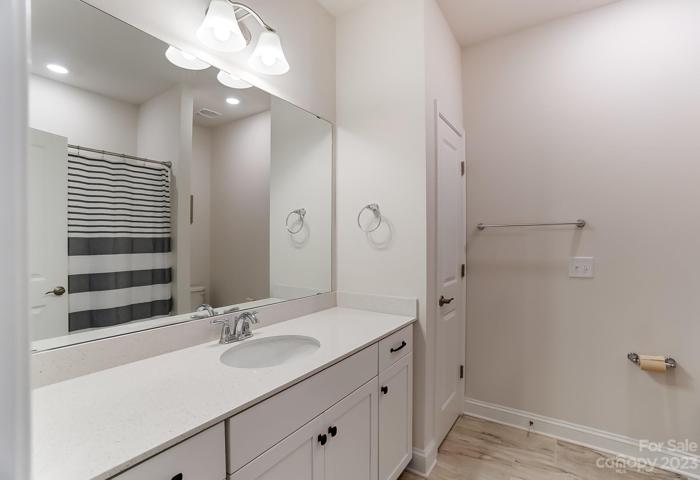 Full Bath #2, upper level