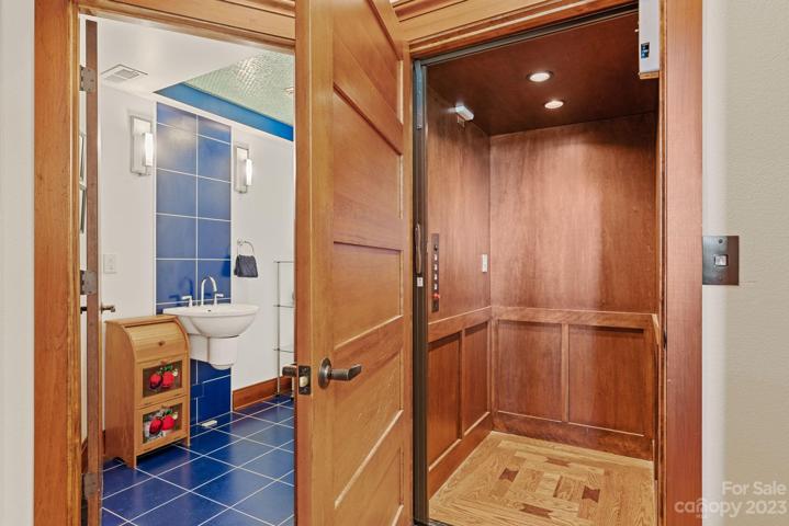 Elevator: Basement