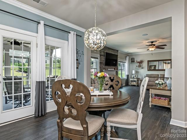 1st Flr - Breakfast area, doors lead to screened porch