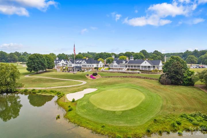 18th Green at Trump National Golf Club Charlotte