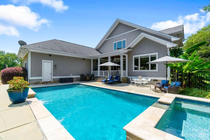 18’ x 34’ Pool & Jetted Spa with Spillover. 111 Swayne Dr, Mooresville, NC 28117 - The Point