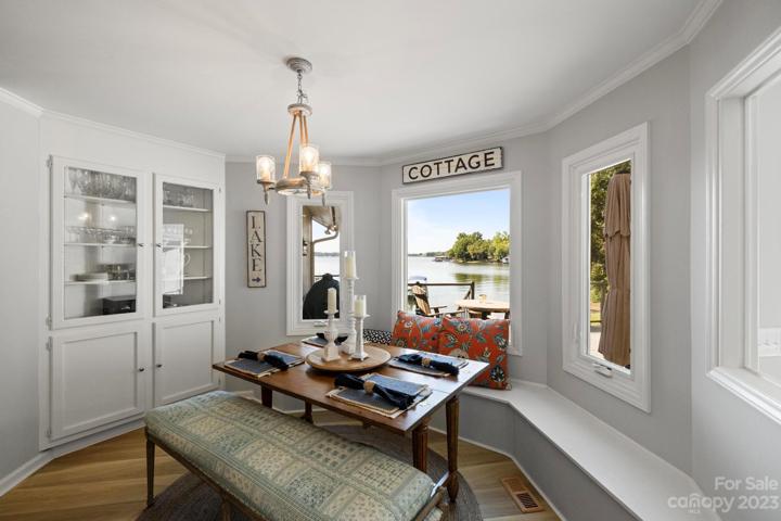 Kitchen Nook area