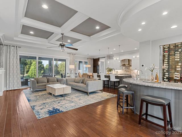 Open living space for entertaining