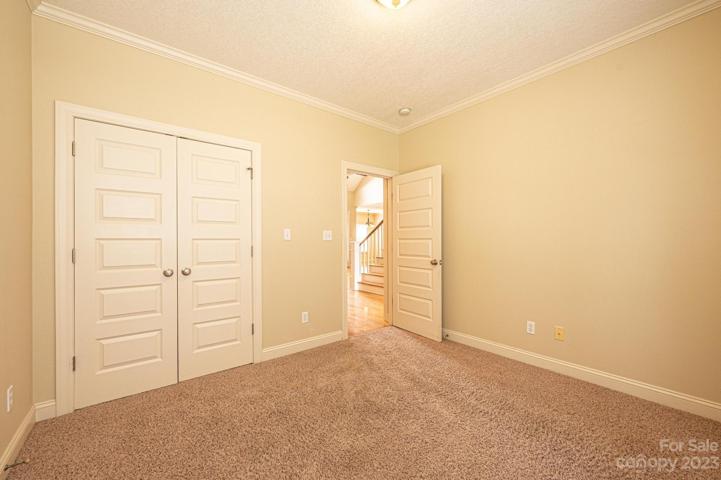 Main level BR 2